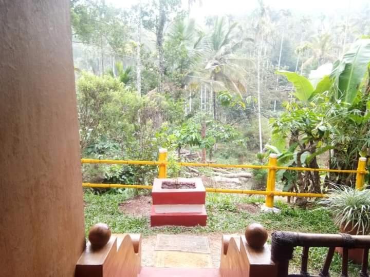 Kalidasa Tree House And Villa, Wayanad Chegāt Cameră foto